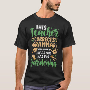 Camiseta Este PROFESSOR ama gramática e JARDINAGEM