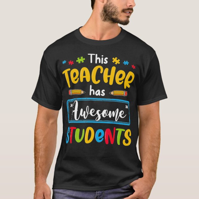 Camiseta Este Professor Tem Estudantes Incríveis Que Espelh (Frente)