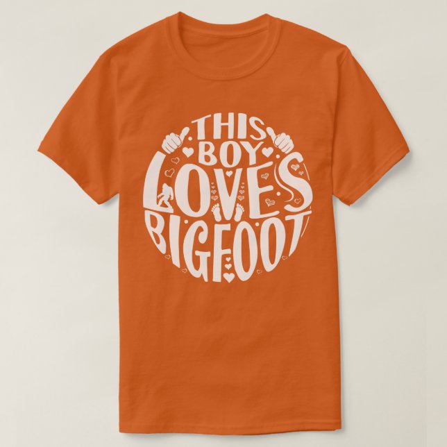 Camiseta Este Rapaz Adora Pé Grande (Frente do Design)