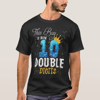 Camiseta Este Rapaz agora é o Garoto de Aniversário de Dígi
