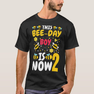 Camiseta Este Rapaz Do Dia Da Abelha Está Agora 2 segundos 