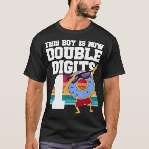 Camiseta Este Rapaz é agora dois dígitos 10º aniversário en