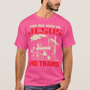 Camiseta Este Rapaz Funciona Com Jesus E Comboios