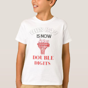 Camiseta este rapaz tem agora 10 dígitos duplos T-Shirt