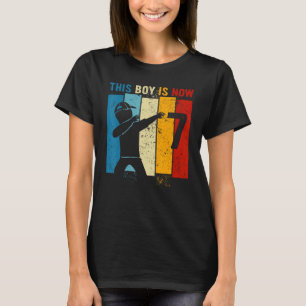 Camiseta Este Rapaz Tem Agora 7 Anos A Dabitar Crianças 7