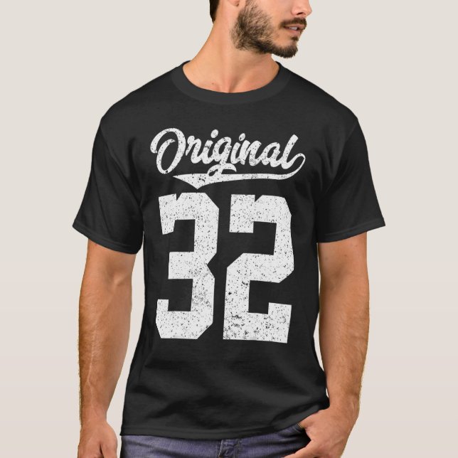 Camiseta Estilo original de imagem dele é meu 32º aniversár (Frente)