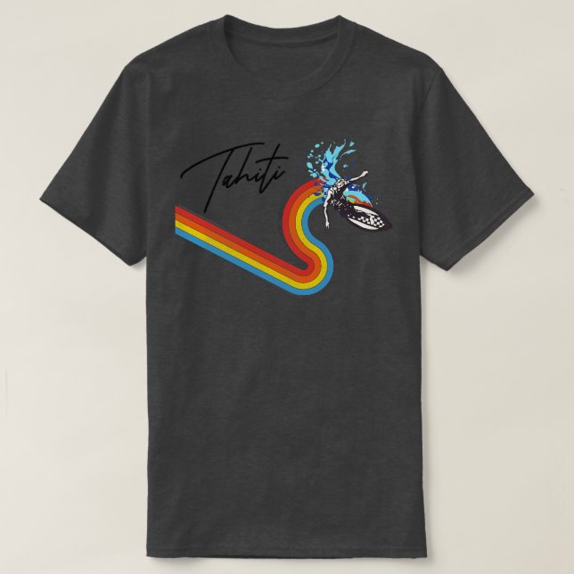 Camiseta Estilo Retro 70s80s Estilo Rainbow Surfing Tahiti (Frente do Design)