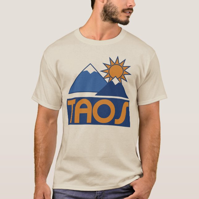 Camiseta Estilo Retro Taos 70s/80s Escando Picos de Montanh (Frente)