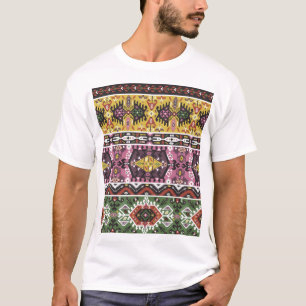 Camiseta Estilo tribal colorido, padrão perfeito.