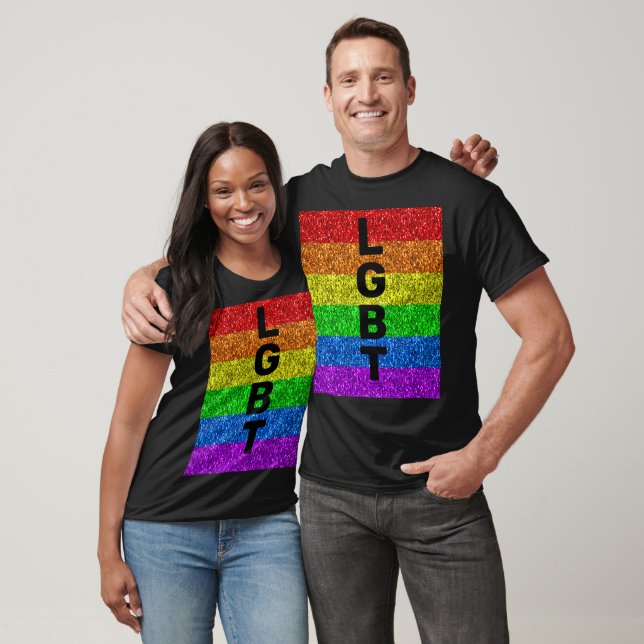 Camiseta Estilos vibrantes do arco-íris de bandeira LGBT pe (Unissex)