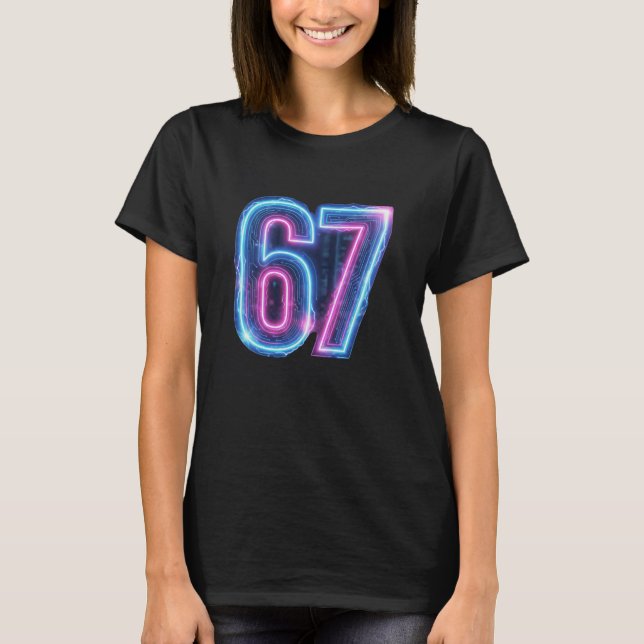 Camiseta Estilosa com Grafismo 67 (Frente)