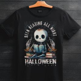 Camiseta Estive lendo a noite toda no halloween