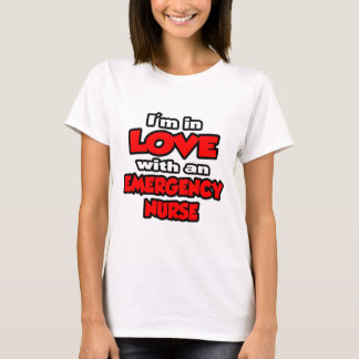 Camiseta Estou apaixonado por uma enfermeira de emergência