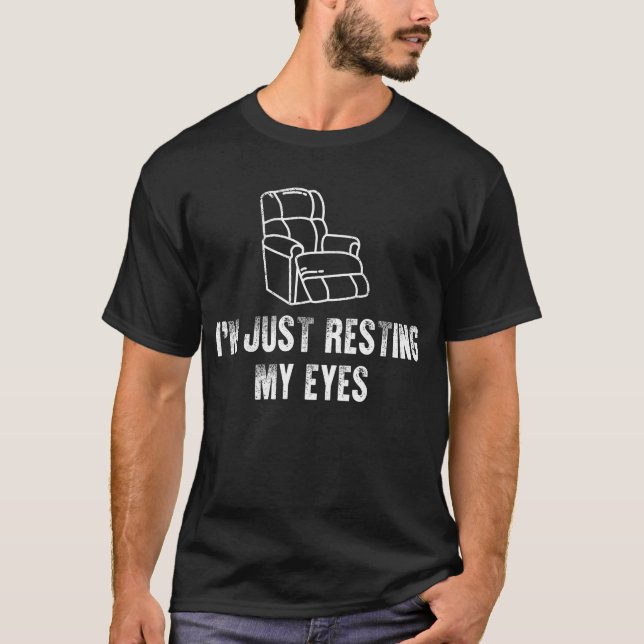 Camiseta Estou apenas a despir os olhos (Frente)
