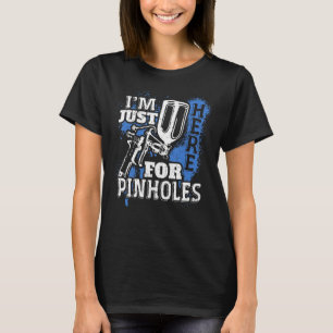 Camiseta Estou aqui para os Pinhole Pulando Carro de Arma P