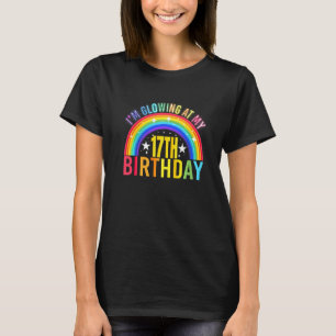 Camiseta Estou brilhando na minha 17ª Festa de aniversário