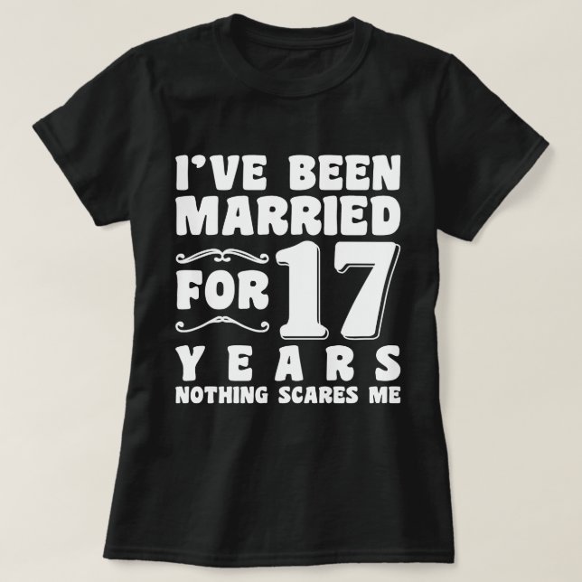 Camiseta Estou Casado Há 17 Anos Festa de Casamento Engraça (Frente do Design)