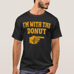 Camiseta Estou com a Rosquinha do Casal Engraçado.