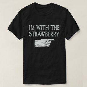 Camiseta Estou com o Casal do Dia das Bruxas da Estranha En