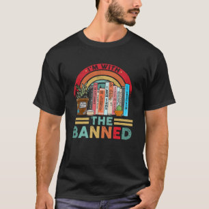 Camiseta Estou com os livros proibidos que leio o livro de