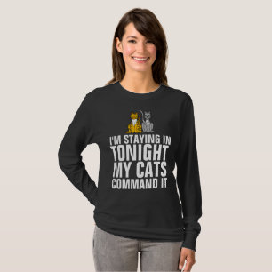 Camiseta ESTOU FICANDO HOJE À NOITE MEUS GATOS COMANDO T-sh
