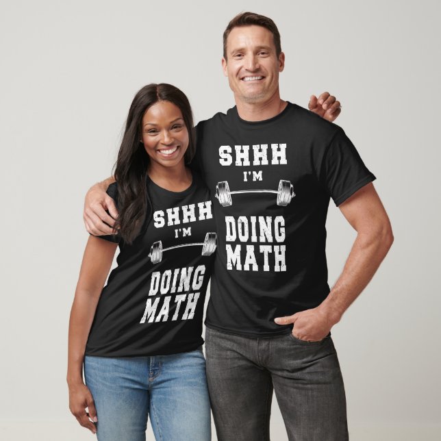 Camiseta Estou levantando o peso da matemática, Malhação en (Unissex)