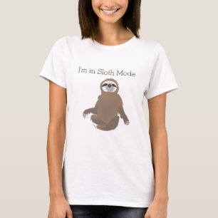 Camiseta "Estou no Modo Lama" Brown Sloth no Modo Yoga