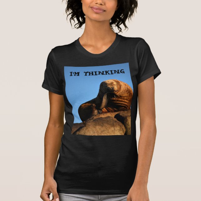 Camiseta Estou pensando. (Frente)