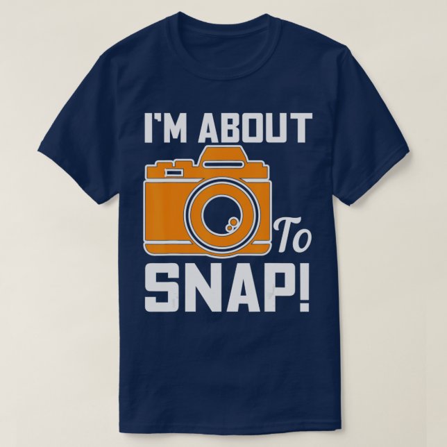 Camiseta Estou Prestes A Encaixar A Câmera De Fotografia (Frente do Design)