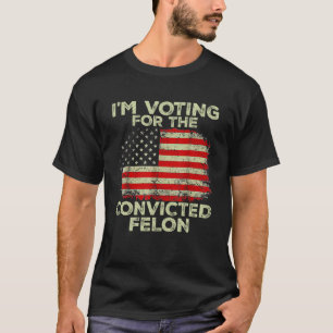 Camiseta Estou votando no condenado criminoso engraçado pró