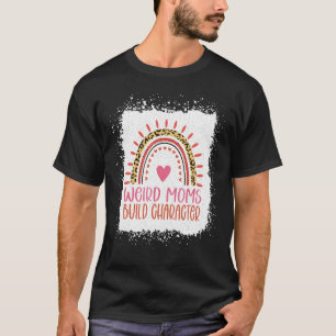 Camiseta Estranho Sangrado Mãe constrói Personagem Arco-Íri
