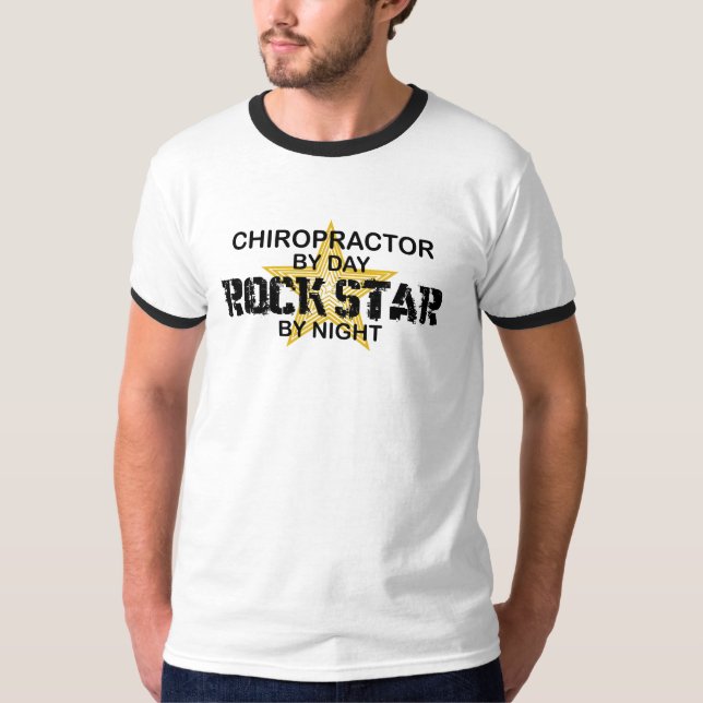 Camiseta Estrela do rock do Chiropractor em a noite (Frente)
