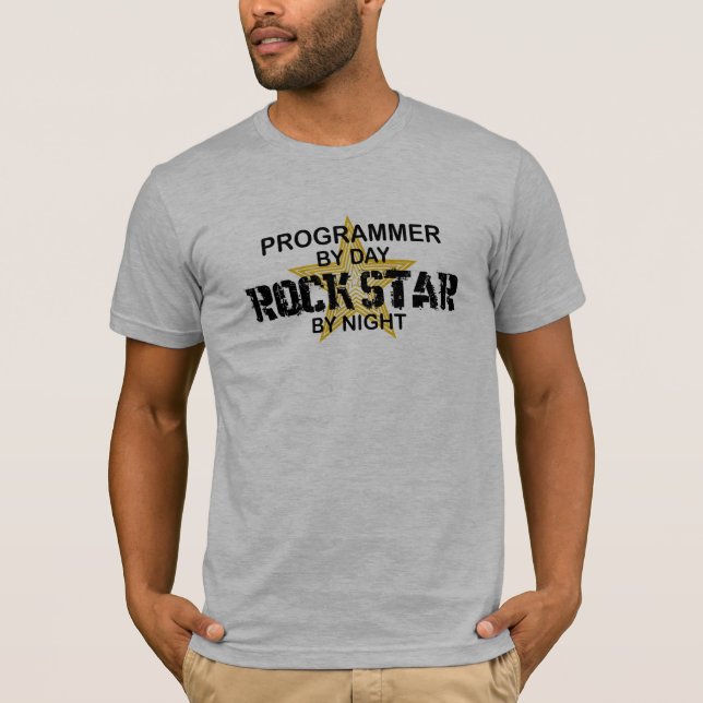 Camiseta Estrela do rock do programador em a noite (Frente)