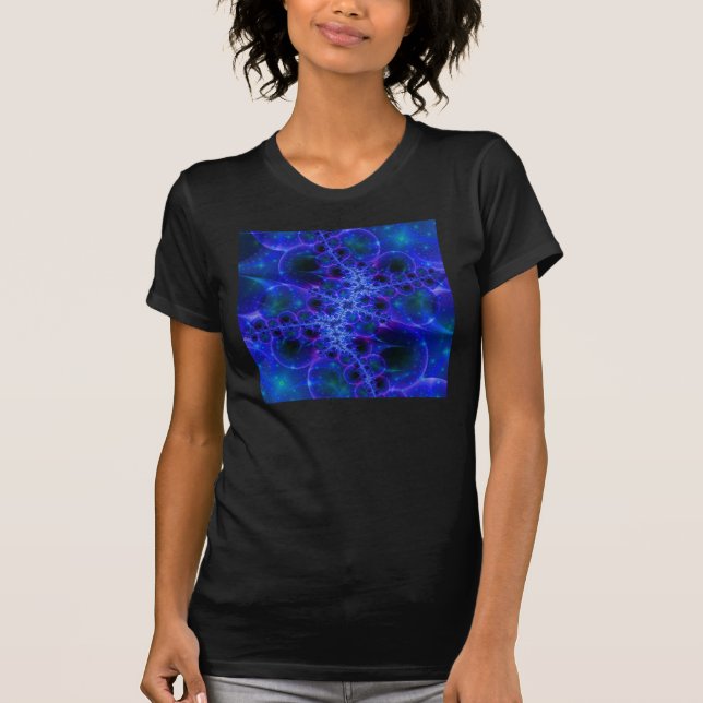 Camiseta Estrelas Brilhantes | Arte Fractal Azul e Branca (Frente)