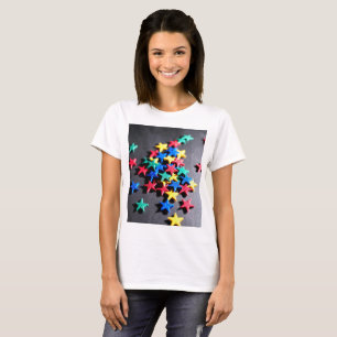 Camiseta Estrelas Coloridas