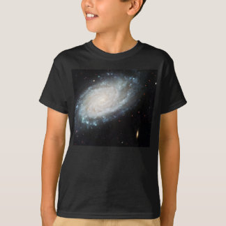 Camiseta Estrelas grandes do impressão da galáxia da Via