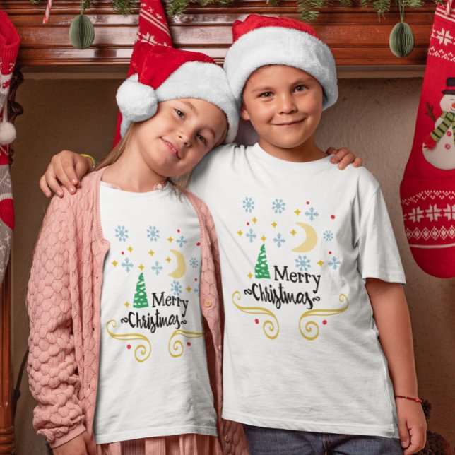 Camiseta Estrelas, lua, flocos de neve e crianças de Natal  (Stars, Moon, Snowflakes, and Merry Christmas Kids T-Shirt)