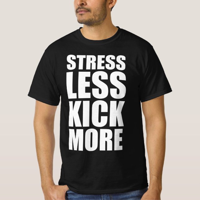 Camiseta Estresse menos chute mais (Frente)
