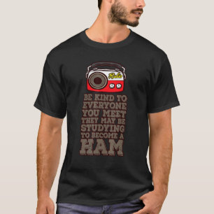Camiseta Estudando Para Se Tornar Um Rádio Ham Ham Dizendo 