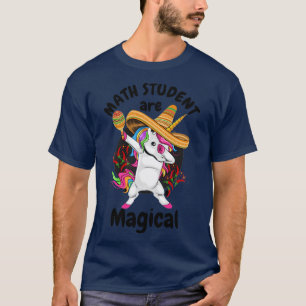 Camiseta Estudante De Matemática É Estudante De Matemática 
