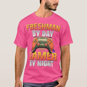 Camiseta Estudantes Engraçados Jogando Freshman Por Jogador