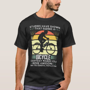 Camiseta Estudos Mostram Que Andam De Bicicleta Todos Os Di