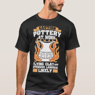 Camiseta Etiqueta de Cerâmica em Trabalho Argila Voadeira c