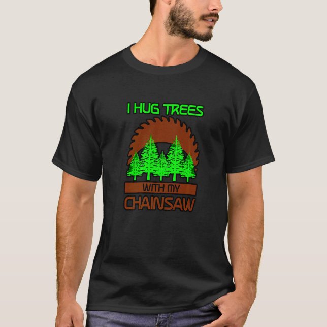 Camiseta Eu Abraço Árvores Com Minha Maconha (Frente)