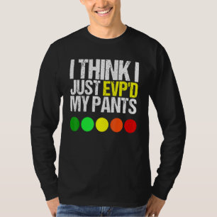 Camiseta Eu Acho Que Apenas Evito Minhas Calças Como Um Fan