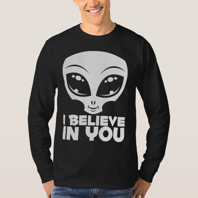 Camiseta Eu Acredito em Você Alien Em Branco (Frente)