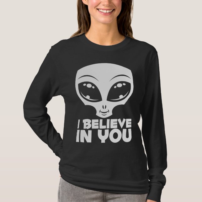 Camiseta Eu Acredito em Você Alien Em Branco (Frente)