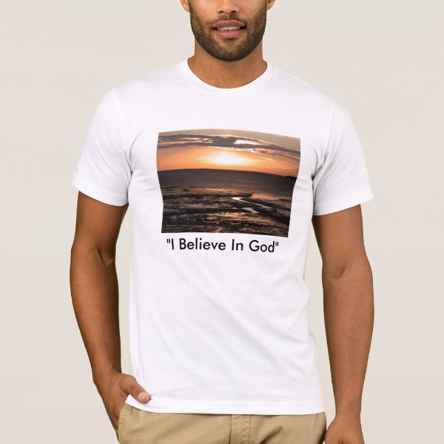Camiseta "Eu acredito no deus " (Frente)