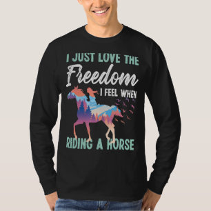 Camiseta Eu Adoro A Liberdade Que Sinto Quando Ando De Cava