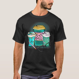 Camiseta Eu Adoro Café Garota Chefe Taça E Óculos Piscando